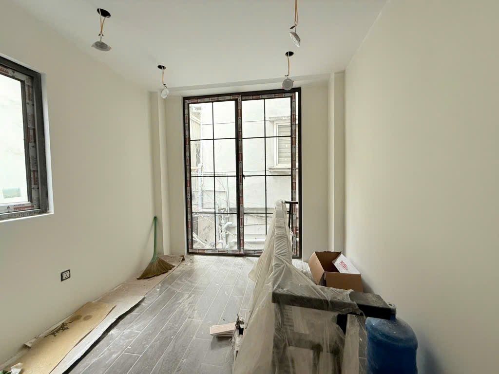 Toà căn hộ ngay phố Kim Ma Kinh Doanh siêu đỉnh.đầy đủ hệ thống PCCC